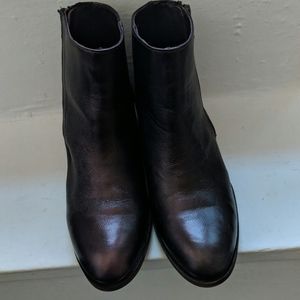 Maroon iridescent boots